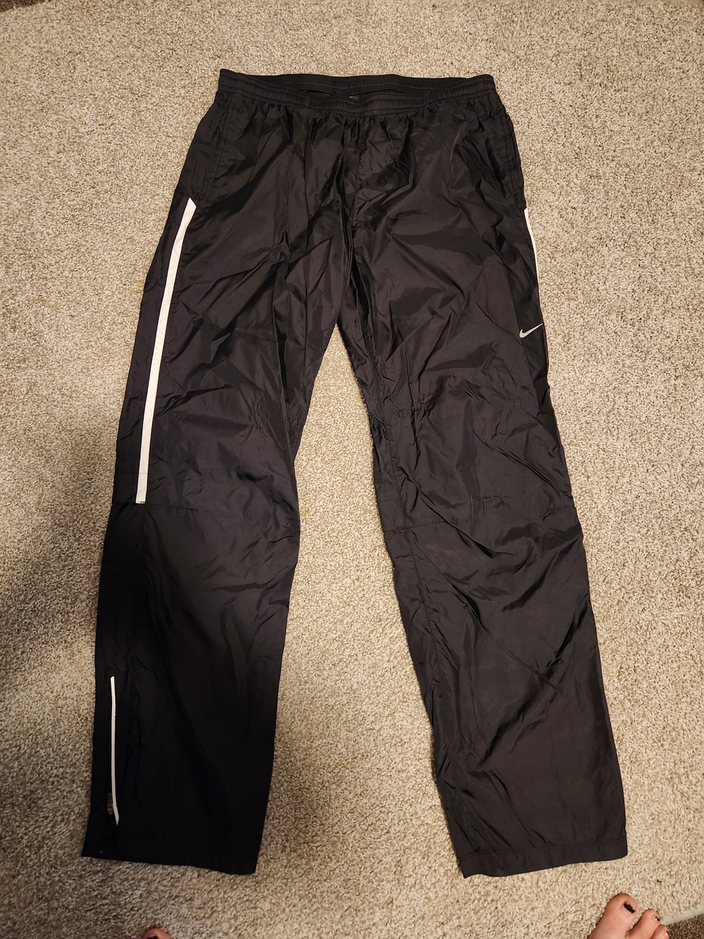 Nike Black Womens Athletic Track Pants with White Stripe M Medium